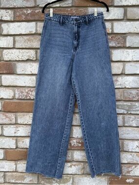 Carly Jean Jayzmee Med